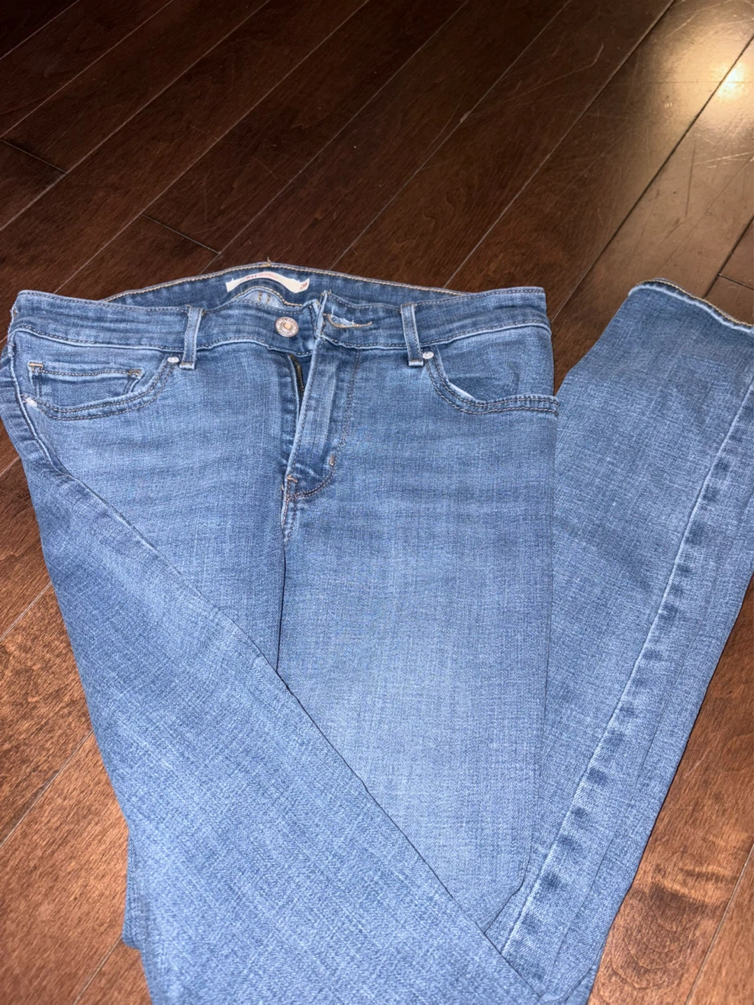 Levi's 711 Skinny Jeans Size 28 - photo 3