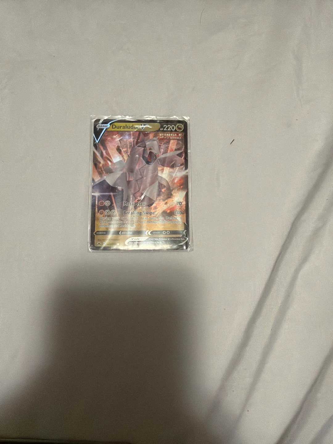Pokemon Duraludon V Single Strike Card
