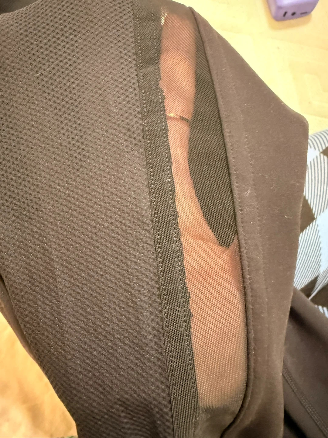 Lululemon Black Mesh Panel Leggings Full Length Size 6 - photo 4