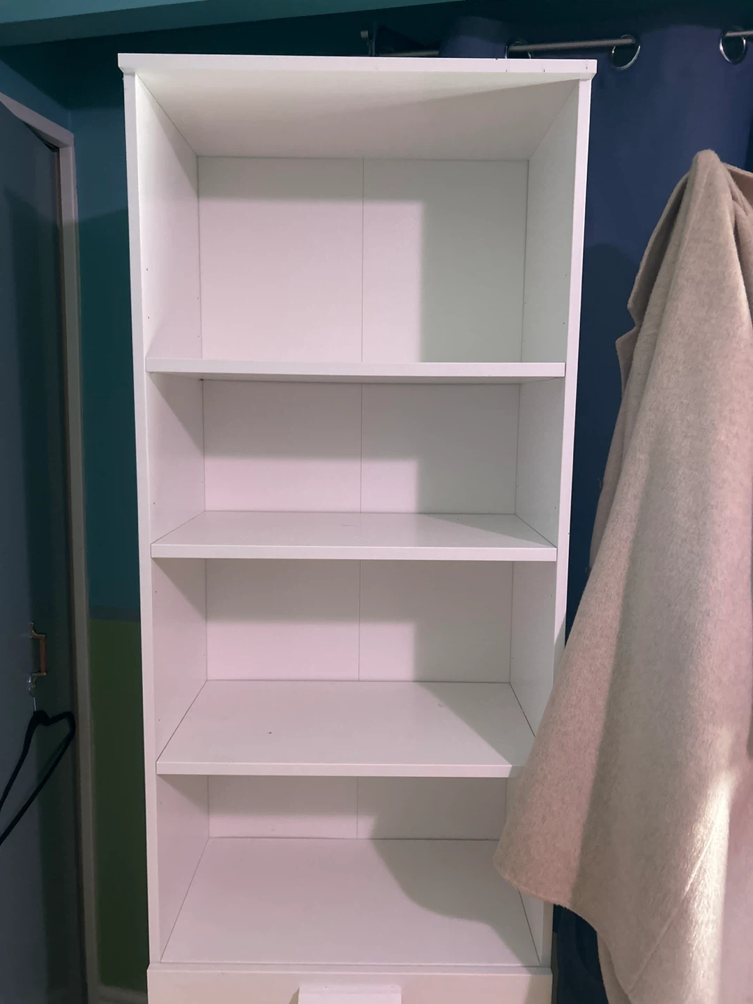 IKEA Billy bookcase with drawers - photo 2