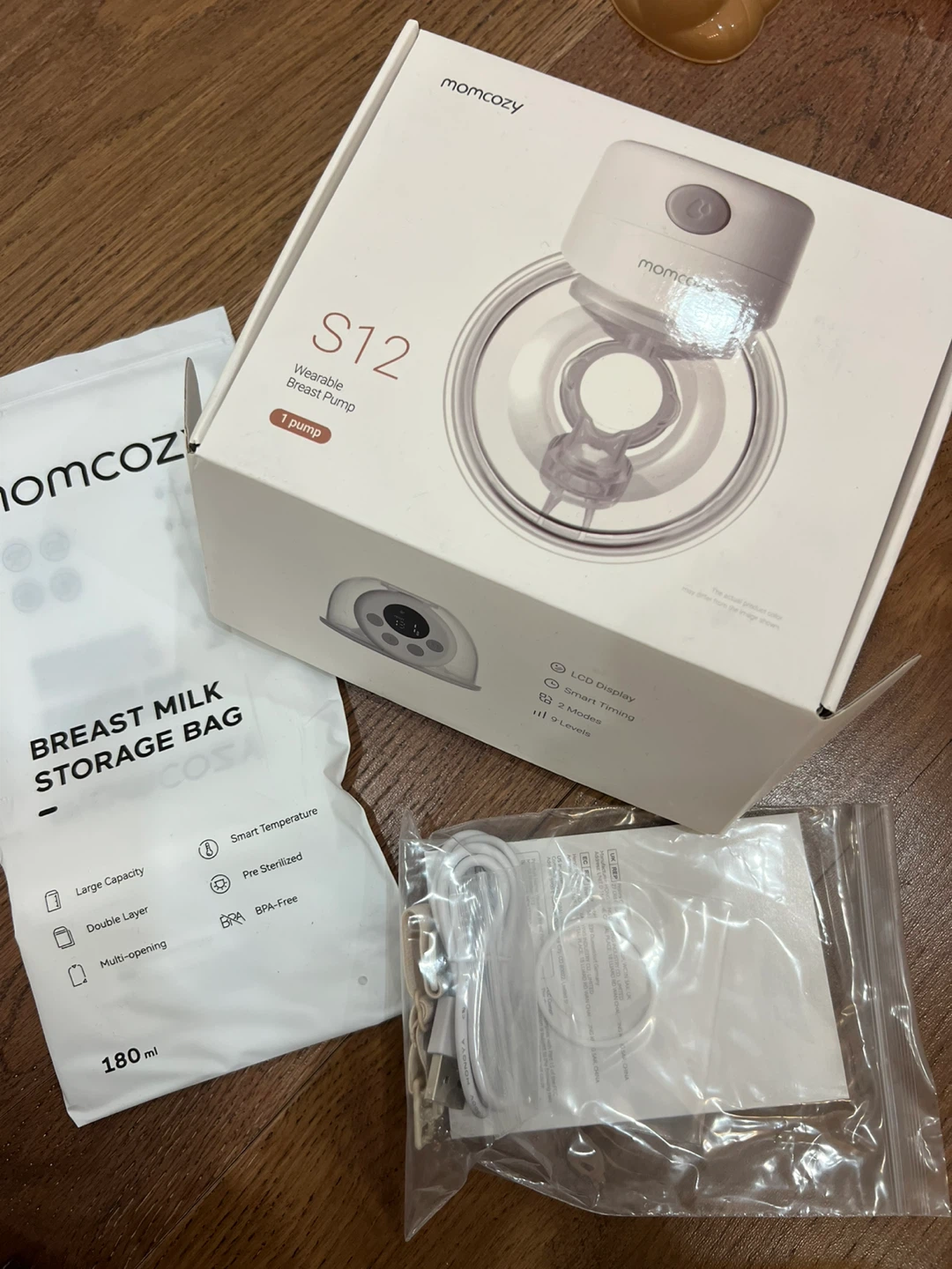 Momcozy S12 Wearable Breast Pump