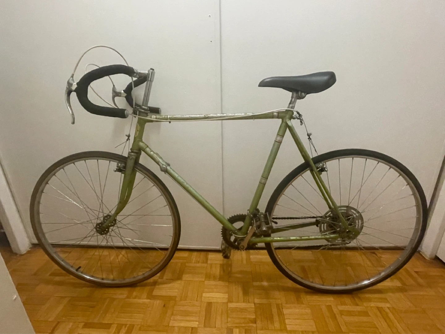 Vintage Green Road Bicycle - photo 4