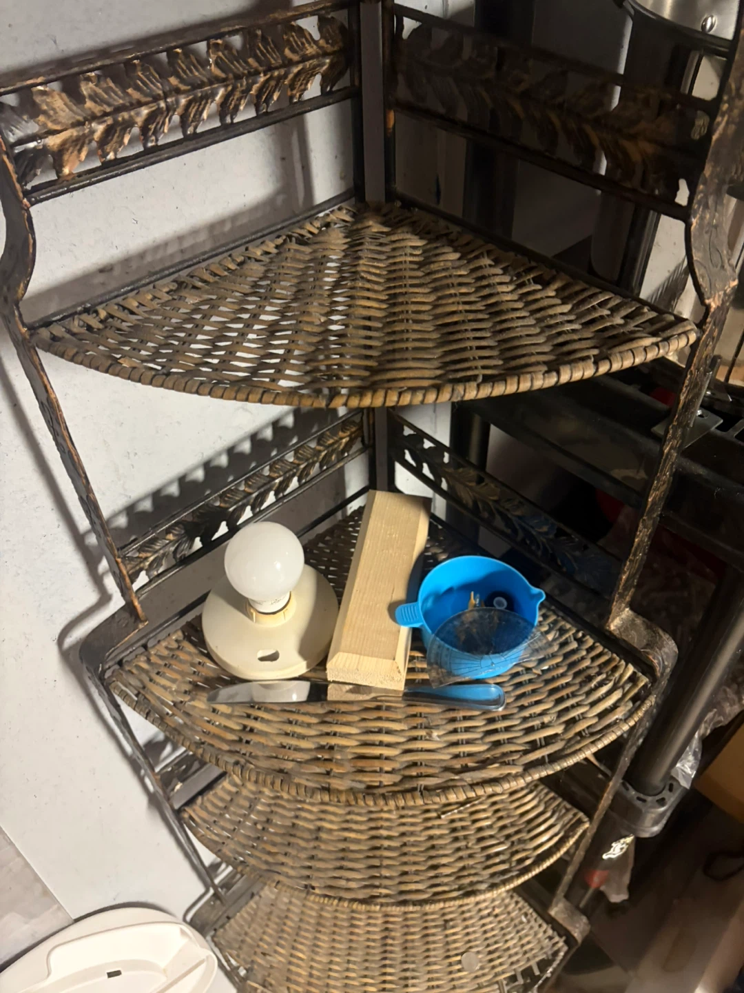 Vintage Wicker and Metal Corner Shelf Unit - photo 3