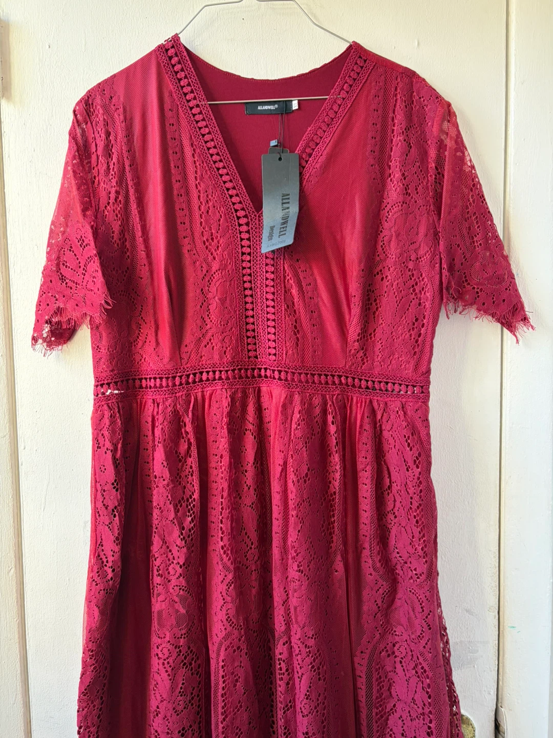 New Lace dress size XL - photo 2