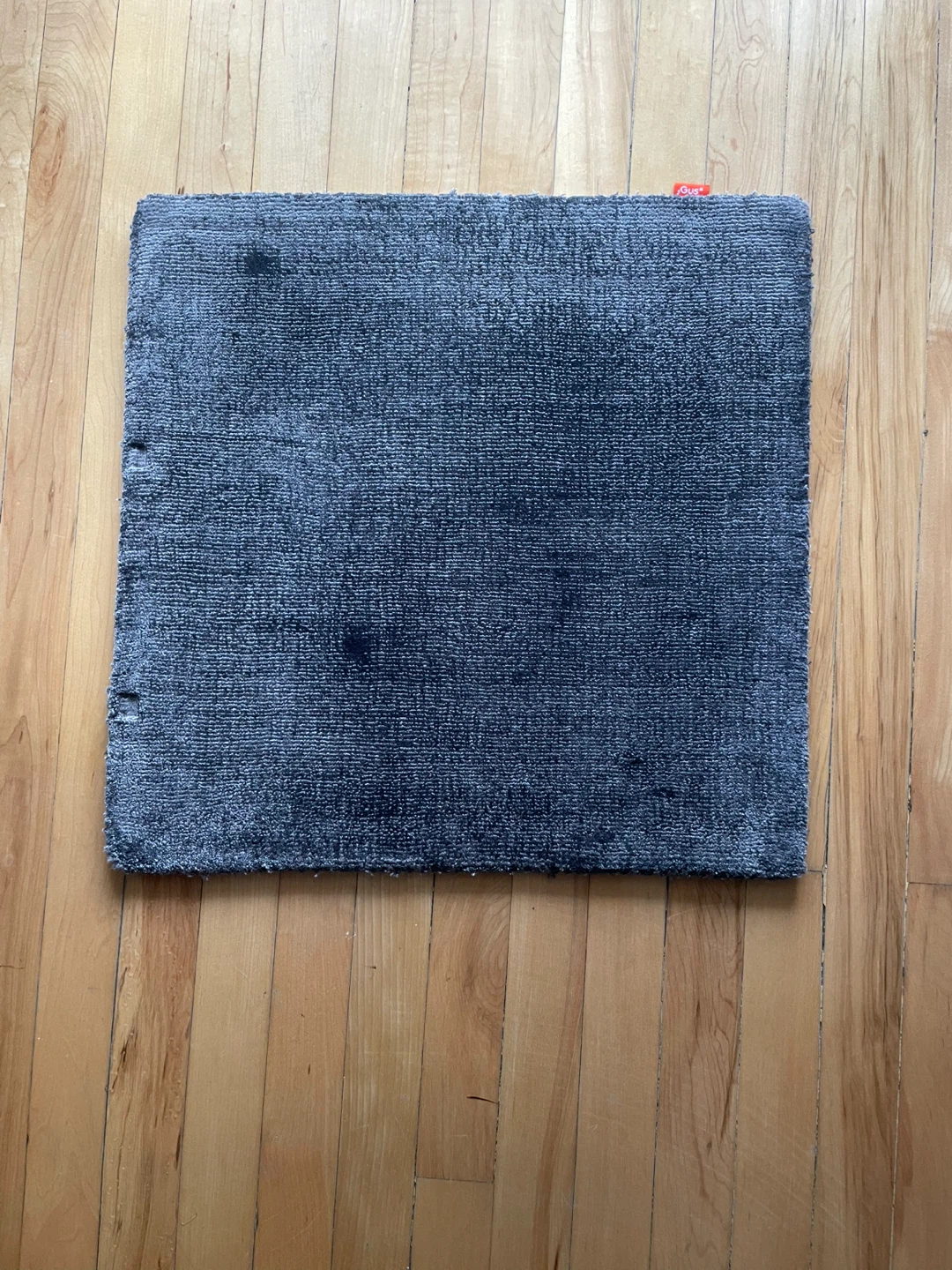 Compact Accent Rug