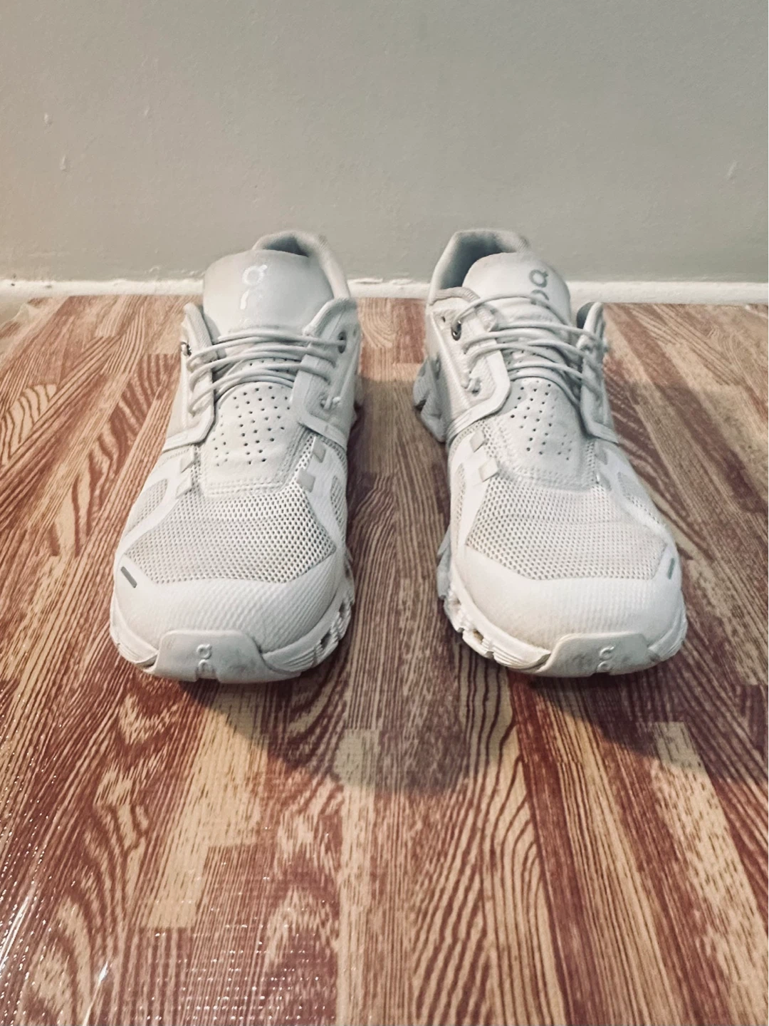 On Cloud Running Shoes - photo 3
