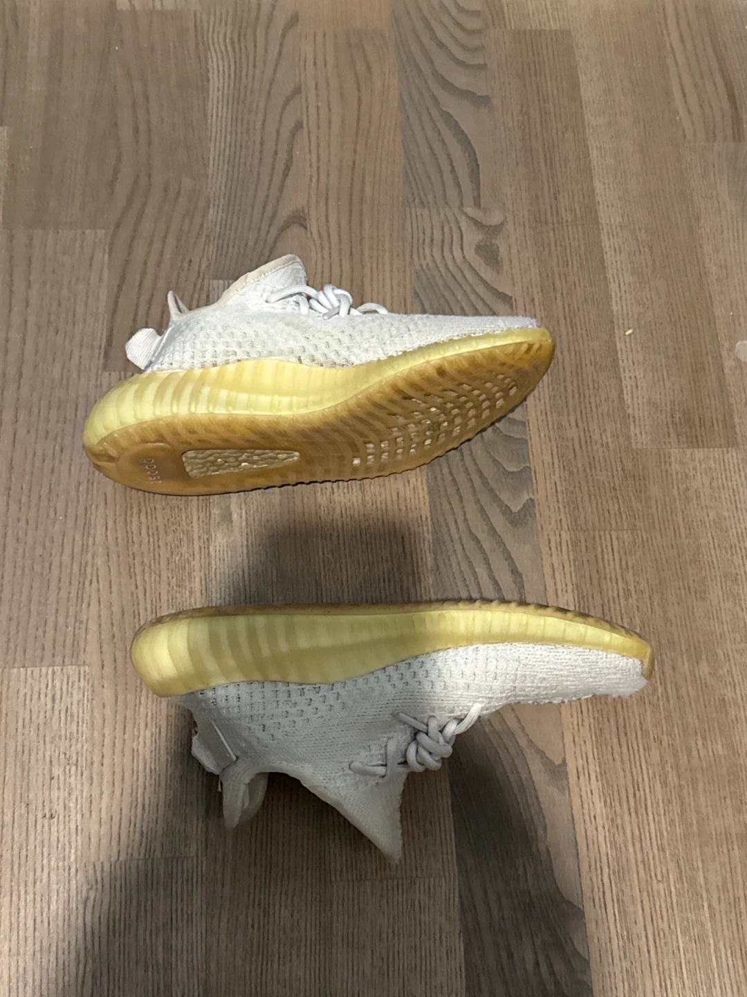 Adidas Yeezy Boost 350 V2 "Zebra" - photo 3