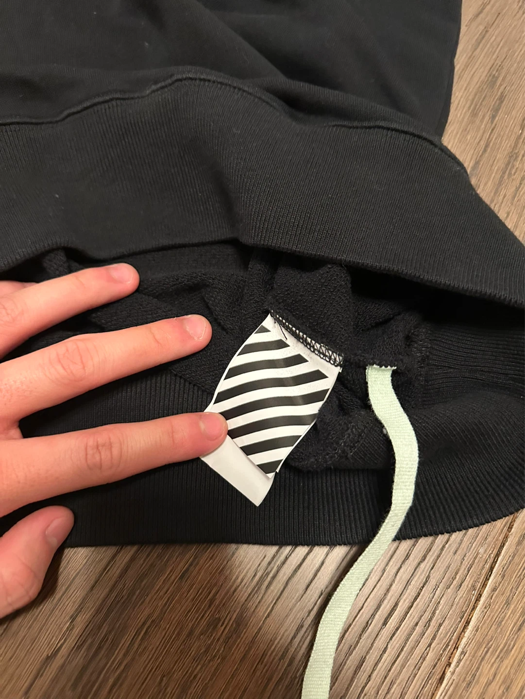 OFF WHITE "Seeing Things" Sweatshirt - photo 5
