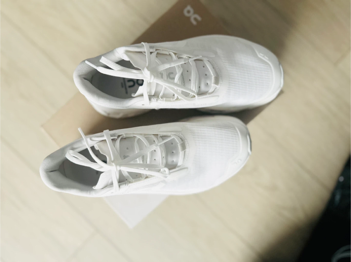 On Cloudmonster Void White Size 7 Running Shoes - photo 5