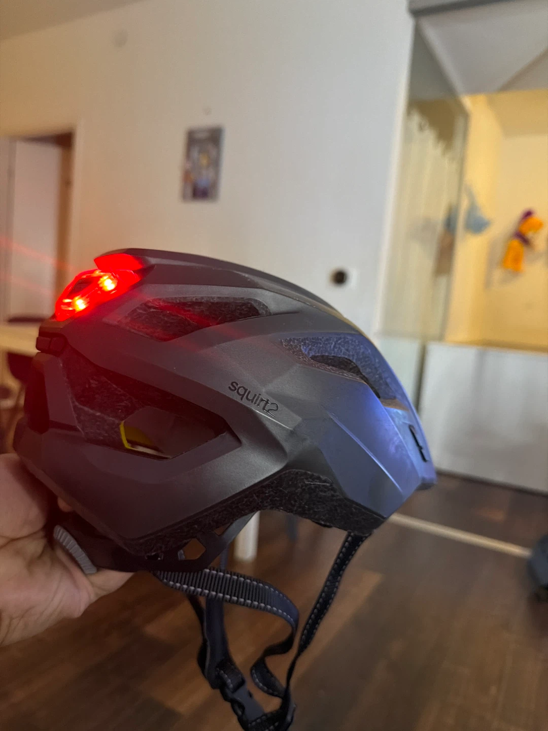 Squirts 2 Bicycle Helmet with Integrated LED Light - photo 2