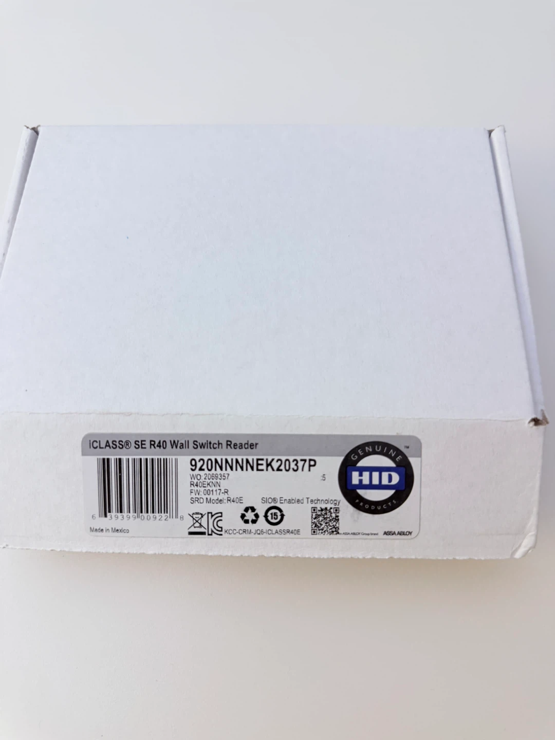 HID iCLASS SE R40 Wall Switch Reader 920NNNNEK2037P - photo 3