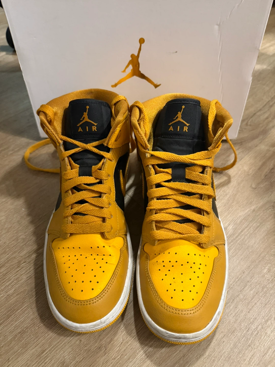 Nike Air Jordan  - Size 8.5 - Taxi Black Color - photo 2