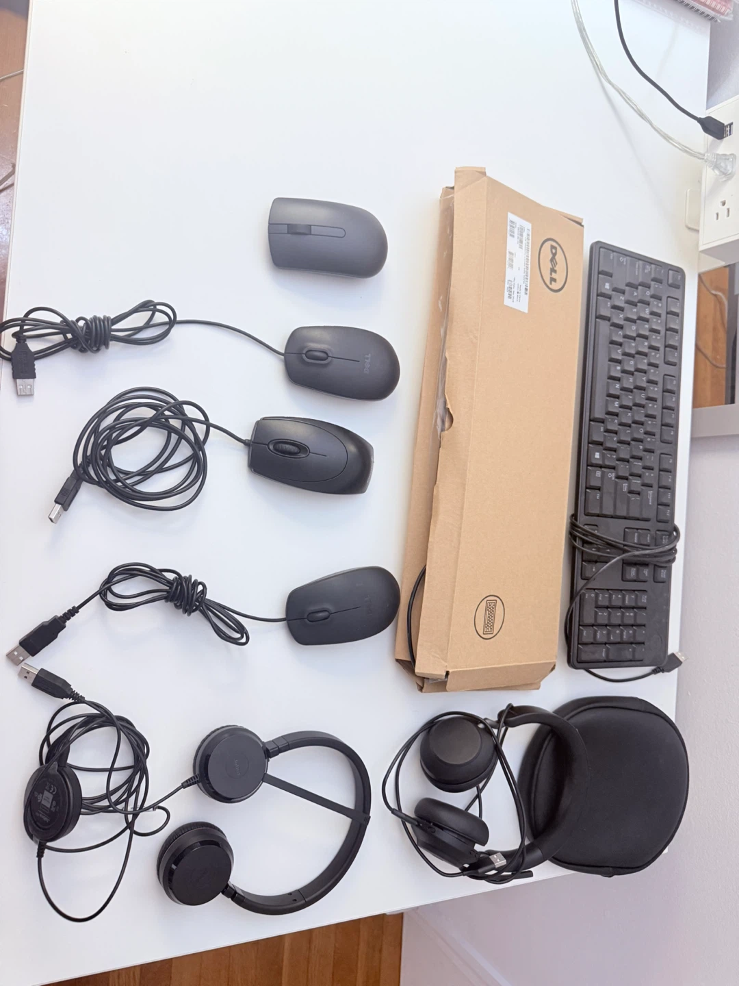 Dell Keyboard and 4 Mice Bundle with Jabra Headphones