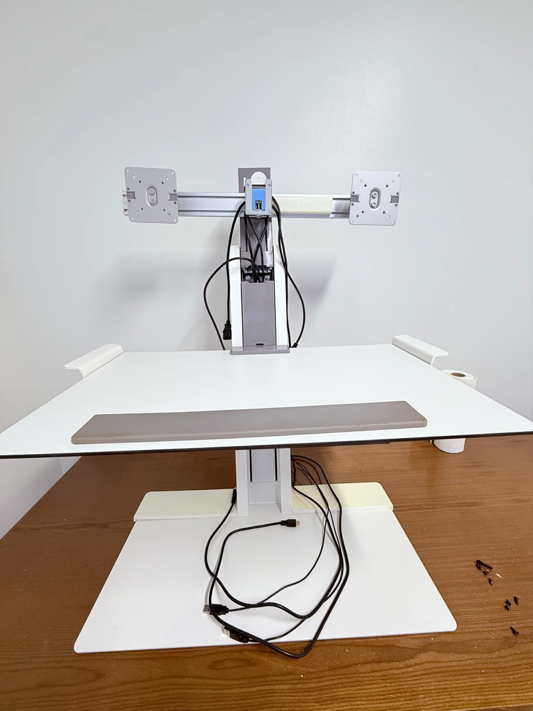 Humanscale Monitor Arm and Standing Desk Converter - photo 2