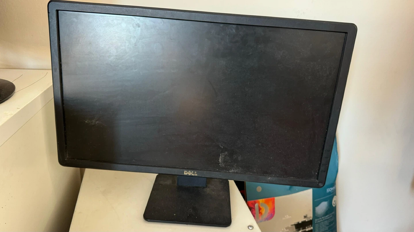 HP Pavilion 23xi Samsung Dell Computer Monitors - photo 4