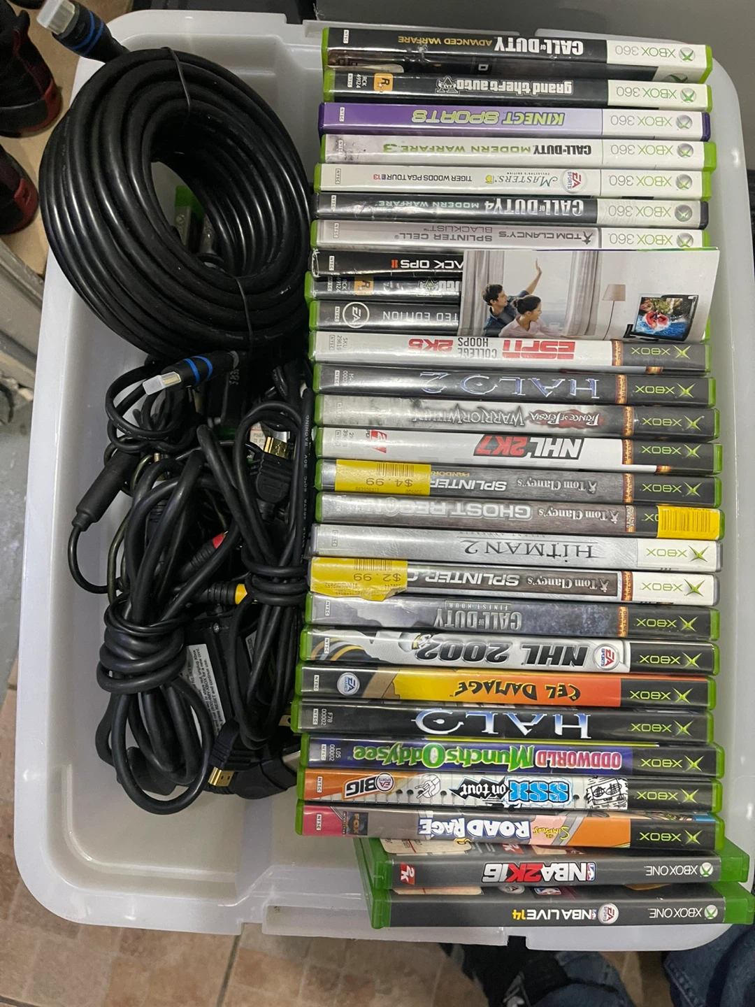 Microsoft Xbox 360 Console Lot with Games and Accessories - photo 5