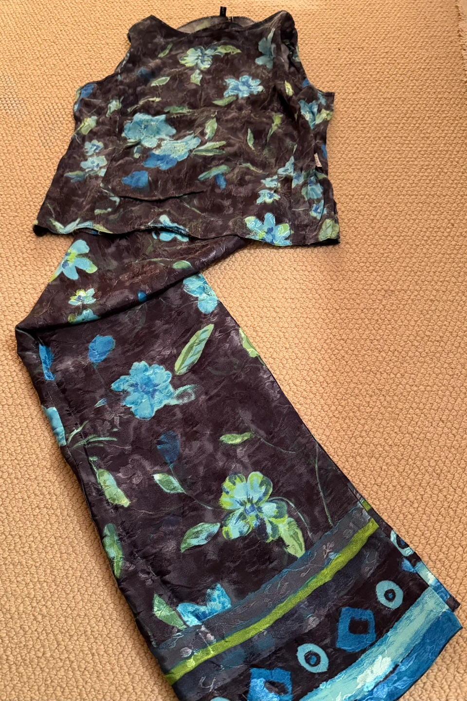 Women's Floral Print Top and maxi skirt Set