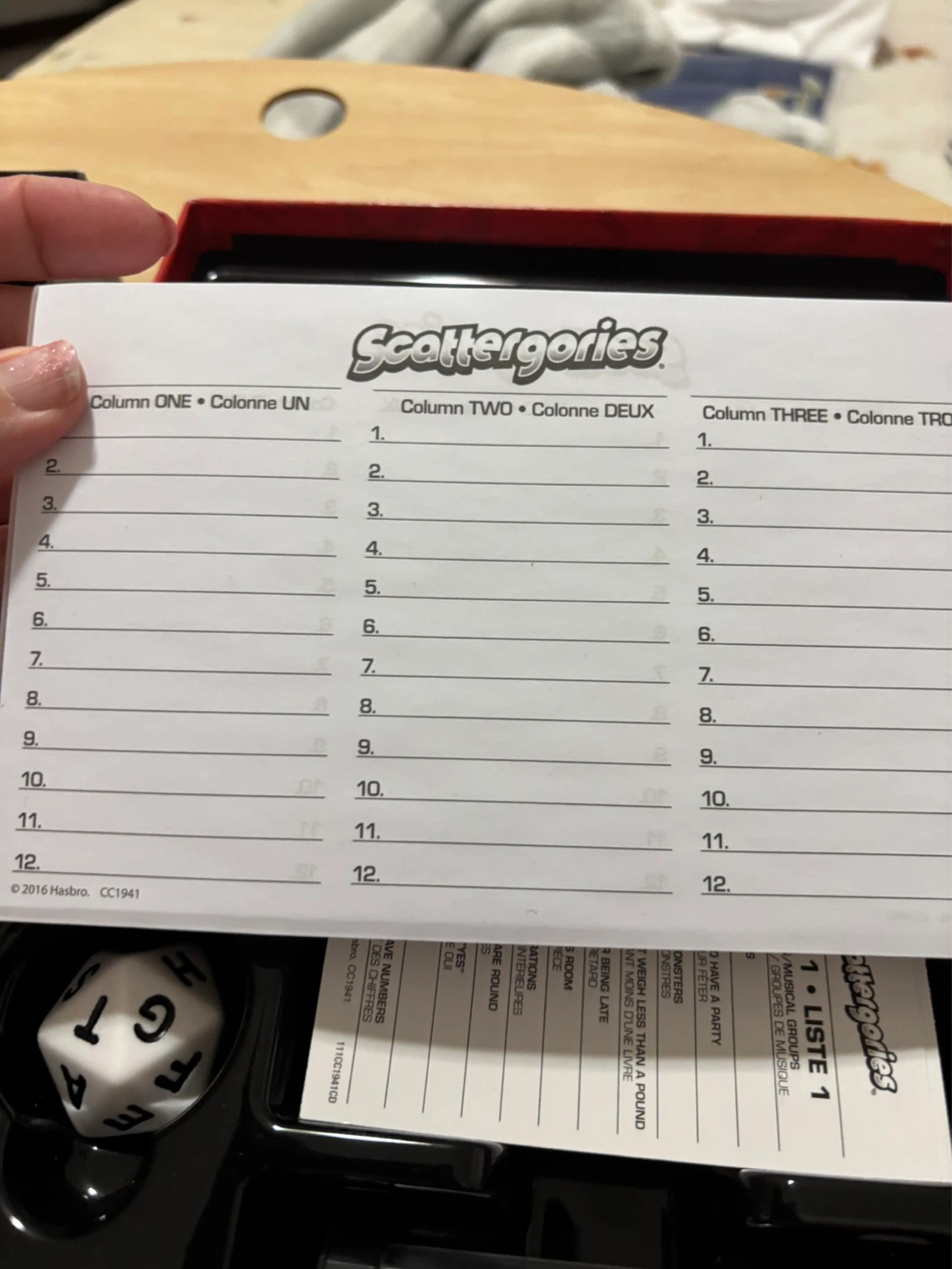 Scattergories Board Game - photo 2