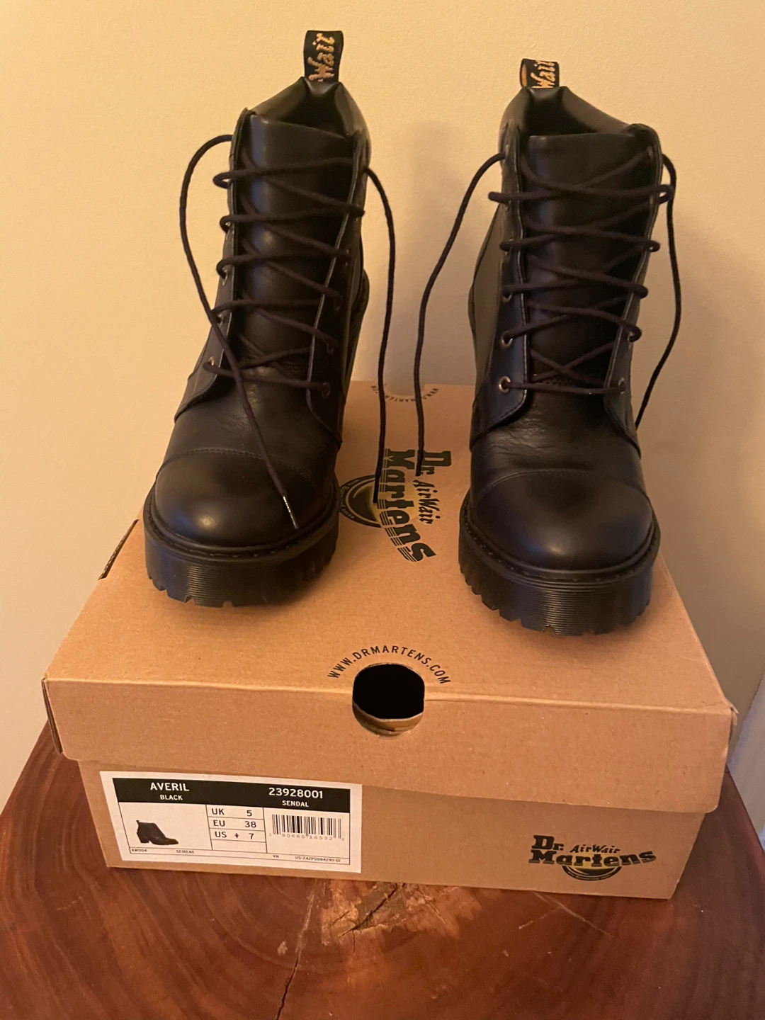 Dr. Martens Averil Black Leather Lace-Up Heeled Boots - photo 3