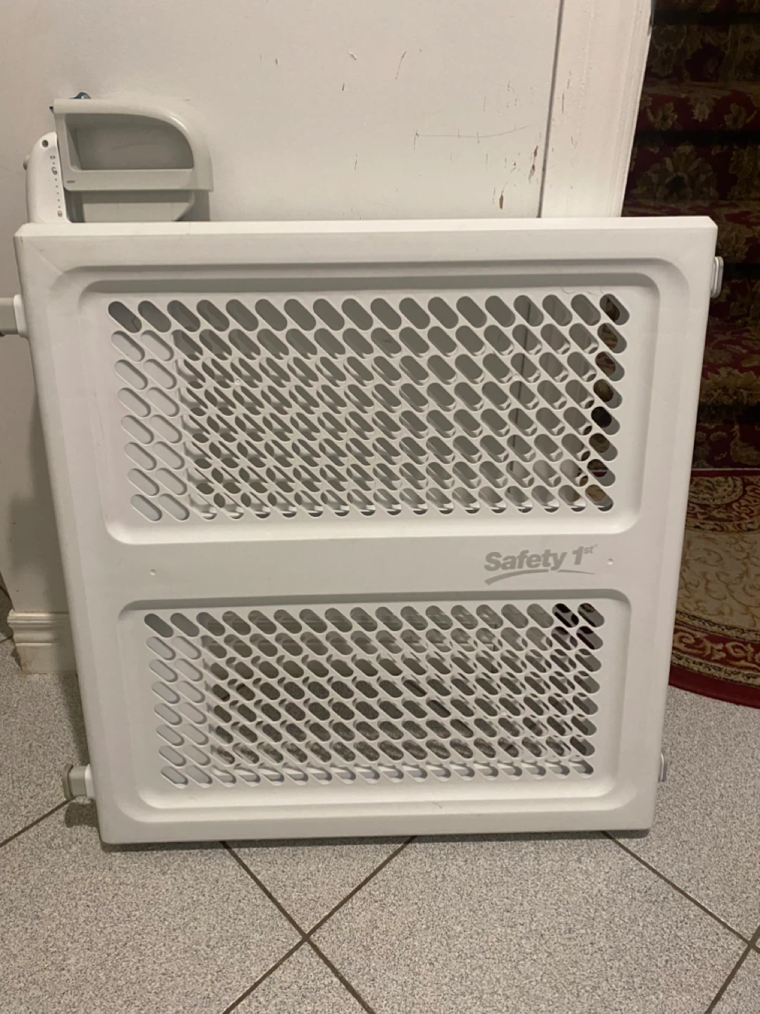 Safety 1st White Baby Gate