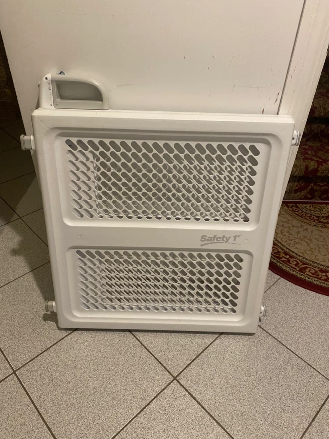 Safety 1st White Baby Gate - photo 2