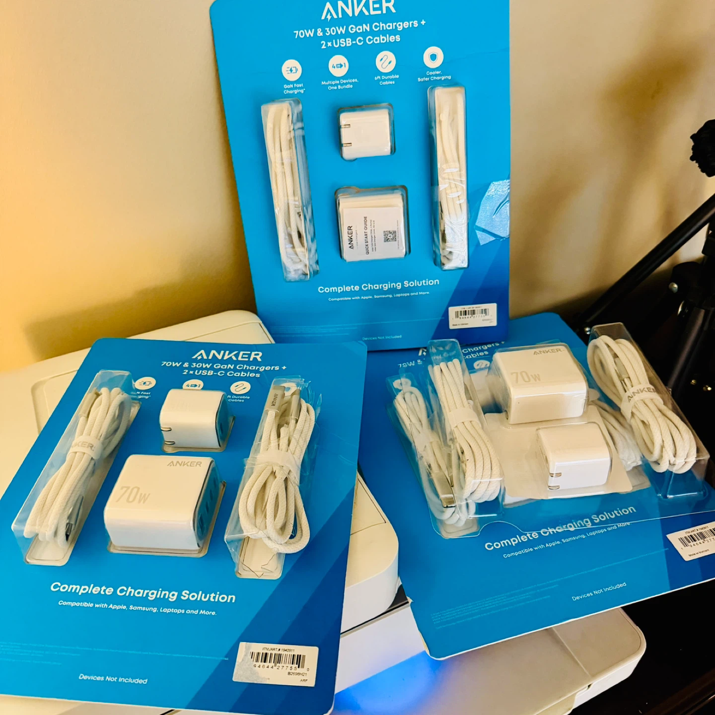 Anker 70W & 30W GaN Chargers + 2x USB-C Cables
