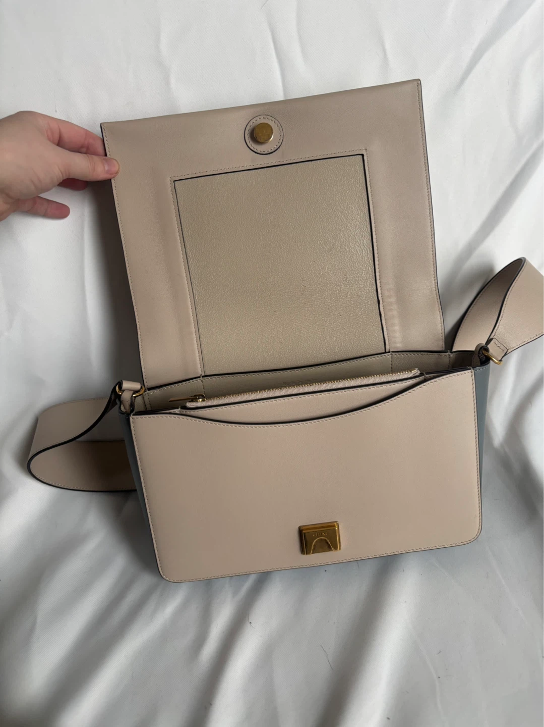 CELINE Paris Leather Shoulder Bag - Beige/Grey - photo 5