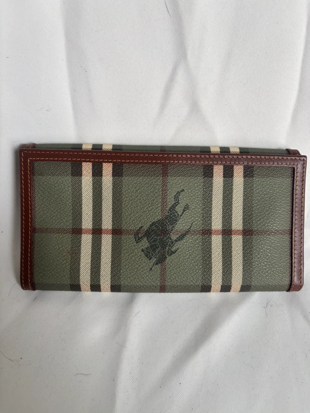 AUTHENTIC Burberry Haymarket Check Leather Wallet with Chain - photo 3