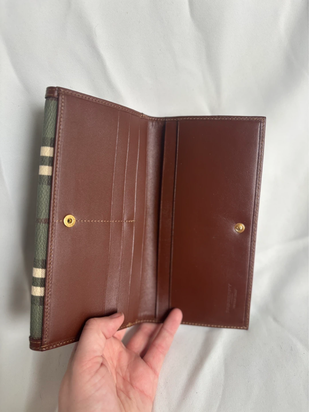 AUTHENTIC Burberry Haymarket Check Leather Wallet with Chain - photo 4