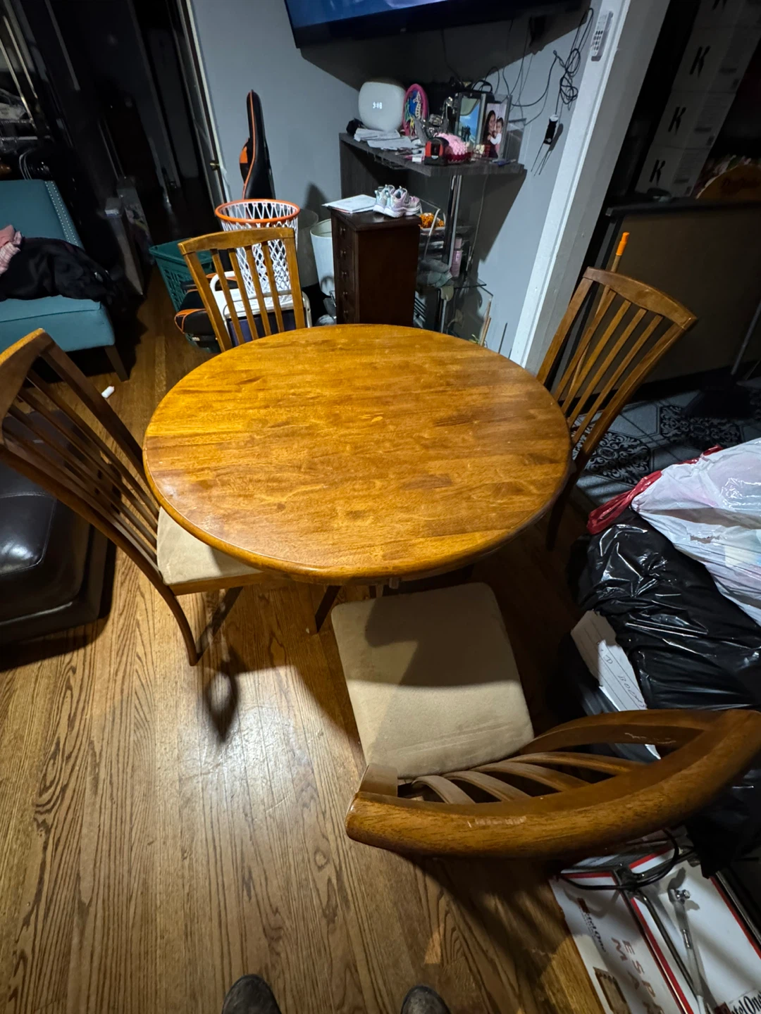 Round Wooden Dining Table with 4 Chairs