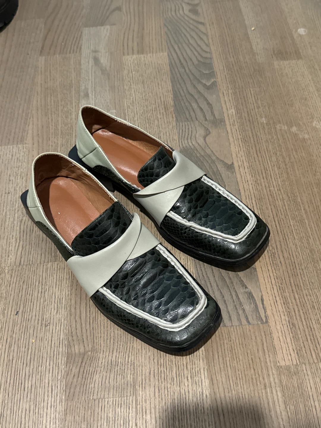 Women's Black & Green Snake Print Loafers with White Strap