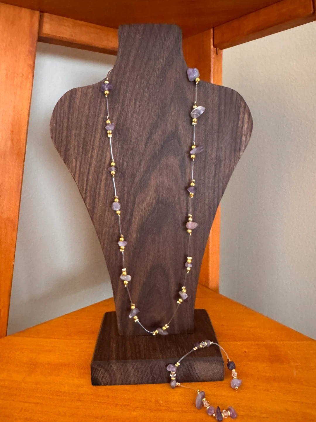 Handmade Beaded Necklace and Bracelet Set - photo 3