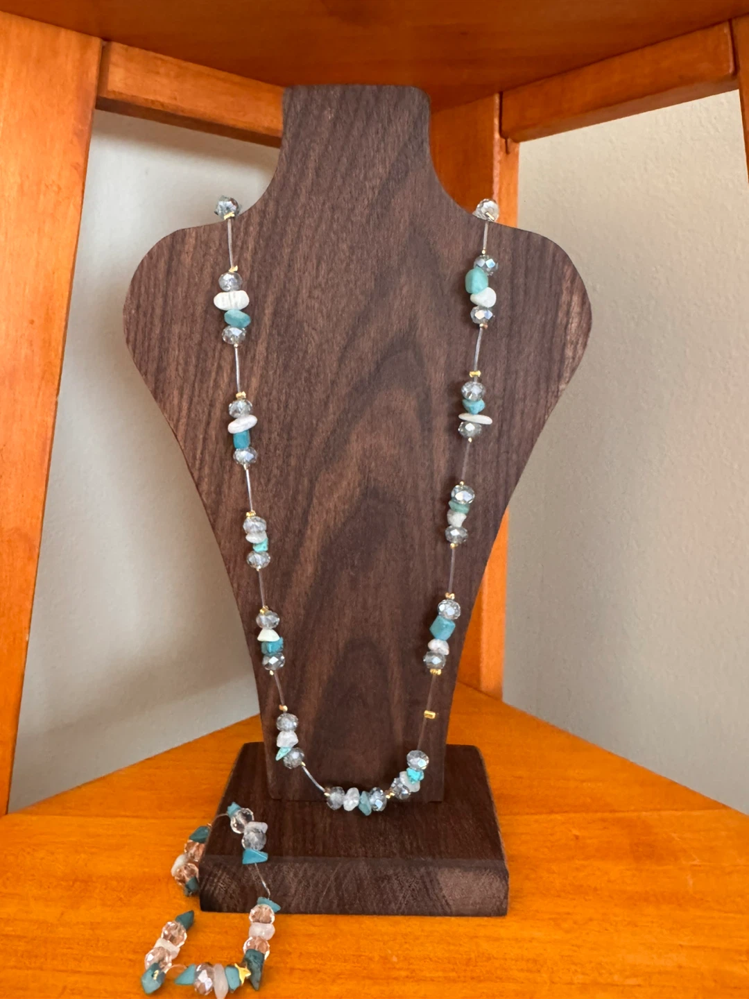 Handmade Beaded Necklace and Bracelet Set - photo 4