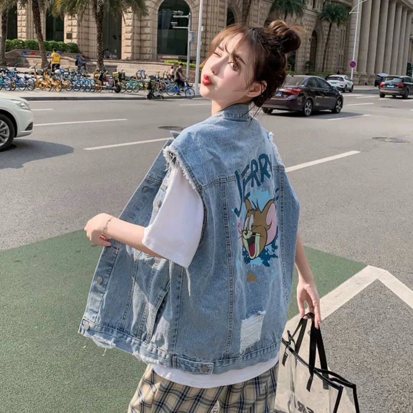 Tom and Jerry Denim Vest - photo 2