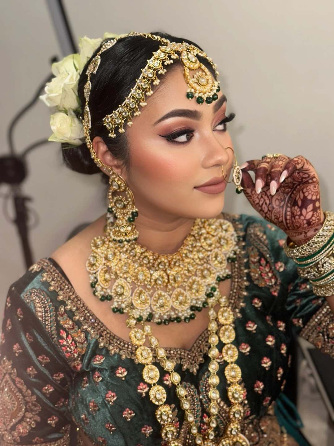 bridal makeup hairstyle - photo 5