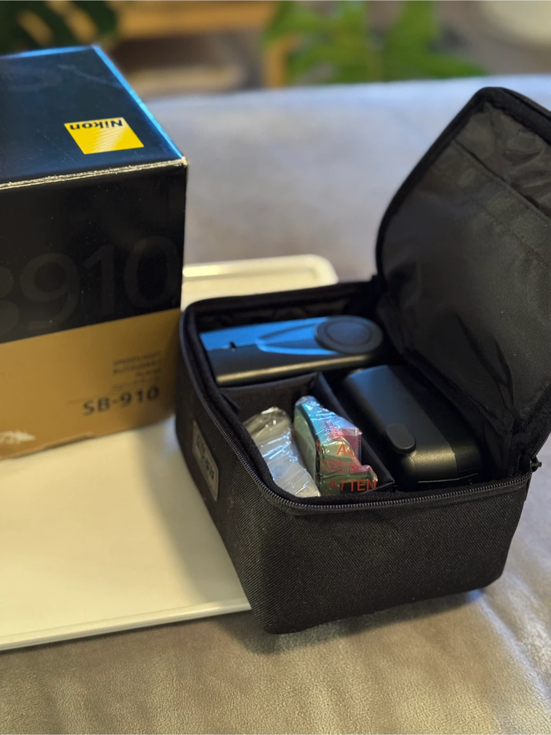 Nikon SB-910 Speedlight Flash