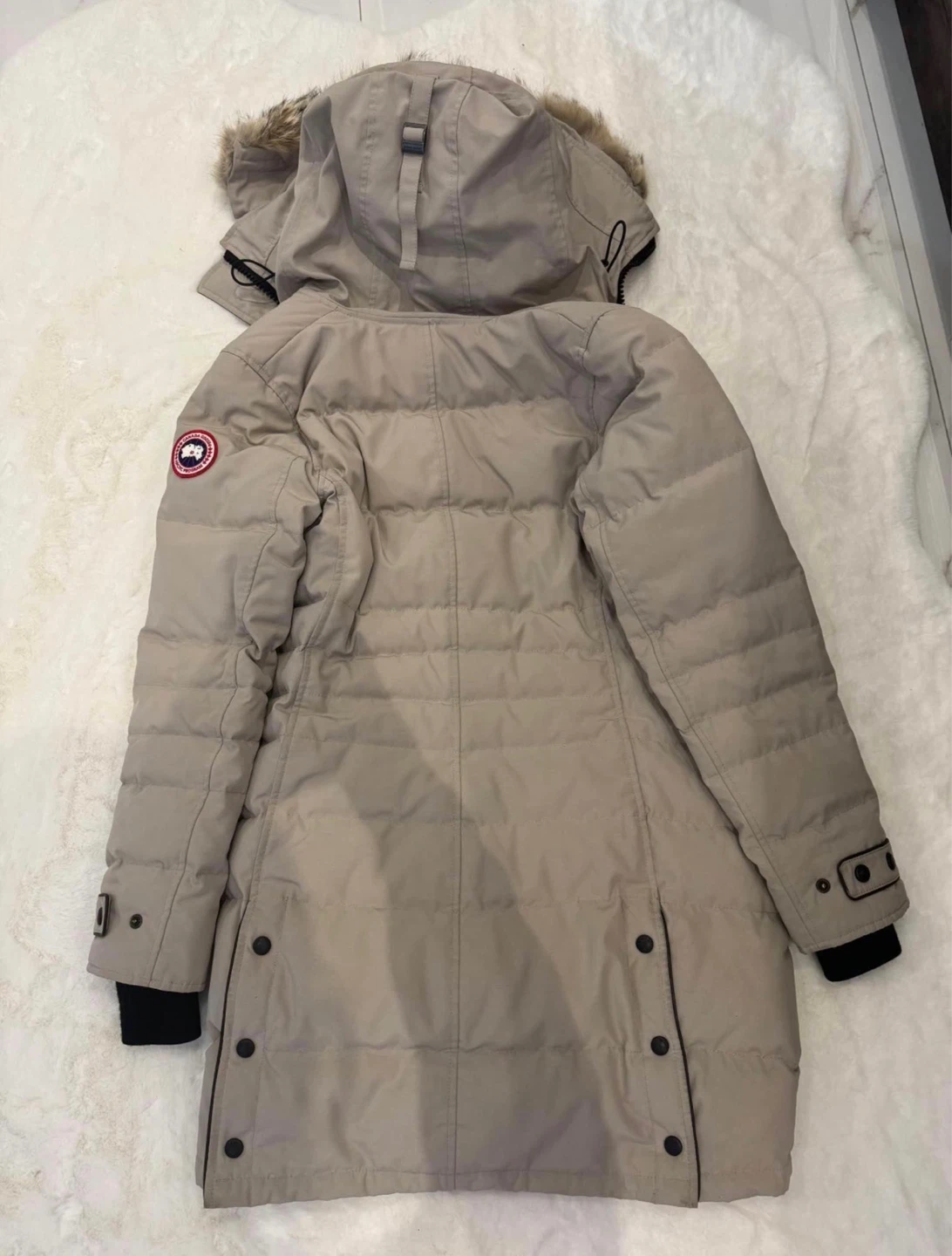 Canada Goose Women’s Lorette Parka (Heritage) – Size Small - photo 2