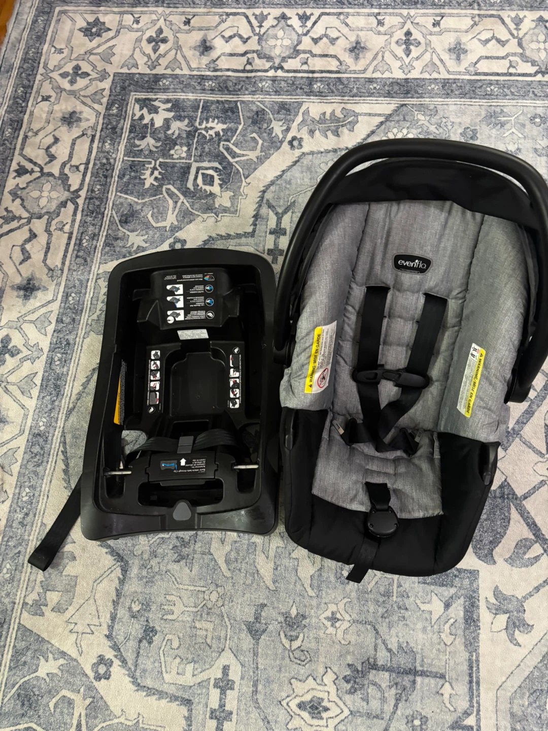 Evenflo Car seat - photo 2