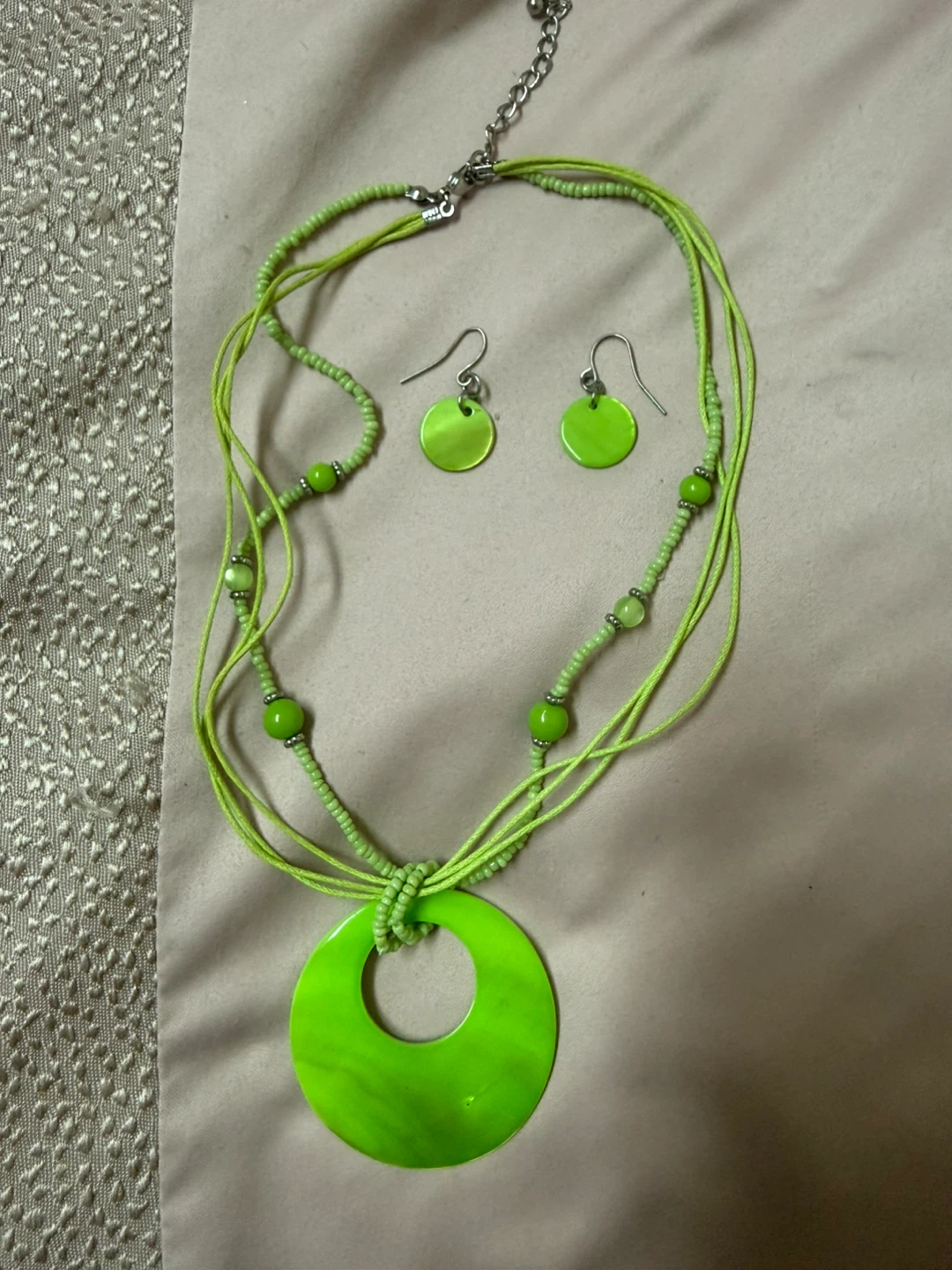 Green Beaded Necklace & Earrings Set- free with another purchase
