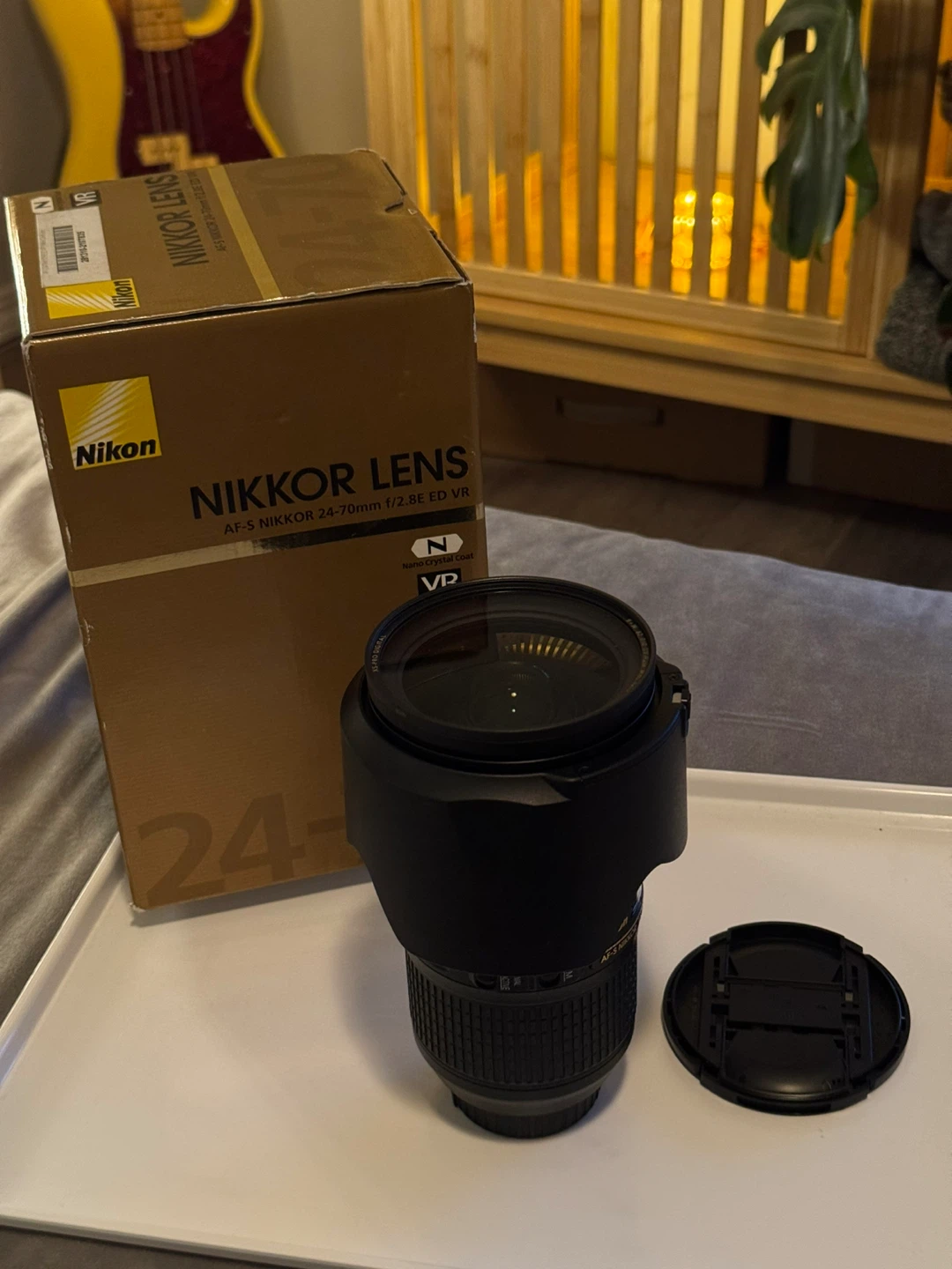 Nikon AF-S NIKKOR 24-70mm f/2.8E ED VR Lens - photo 3