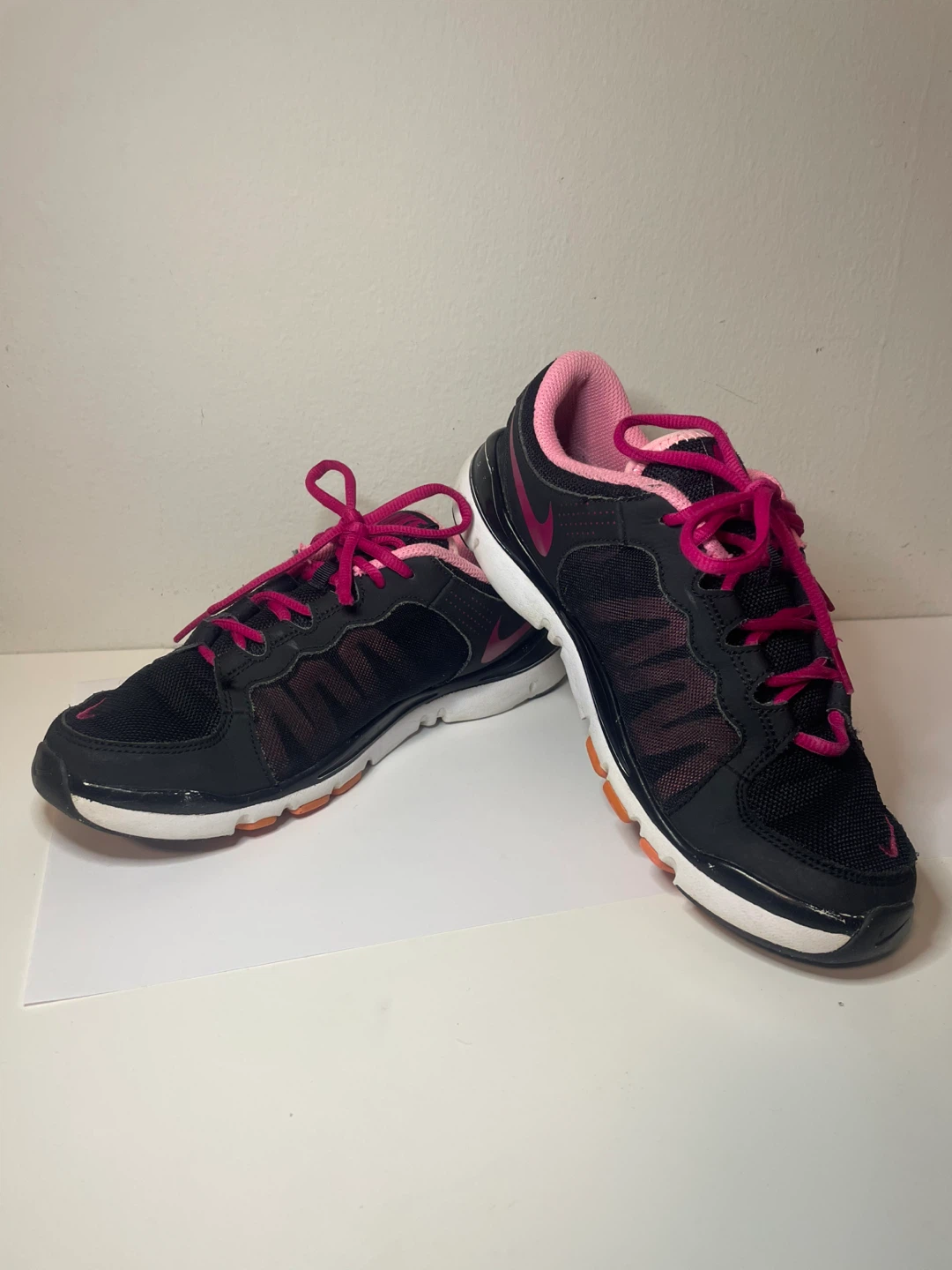 Nike Flex TR 2 Women’s Training Shoes 👟💖 | Size 8.5 (CAD) - photo 3