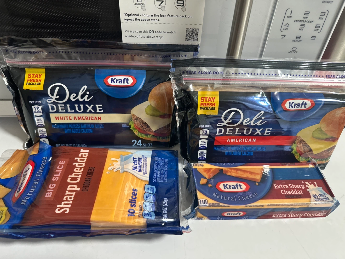 Kraft Deli Deluxe White American Cheese Slices