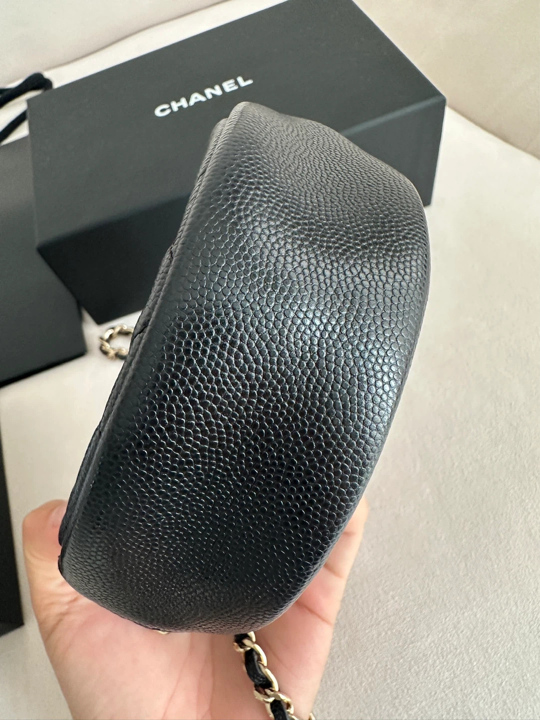 Authentic CHANEL Round Clutch with Chain Quilted Caviar Mini bag - photo 4