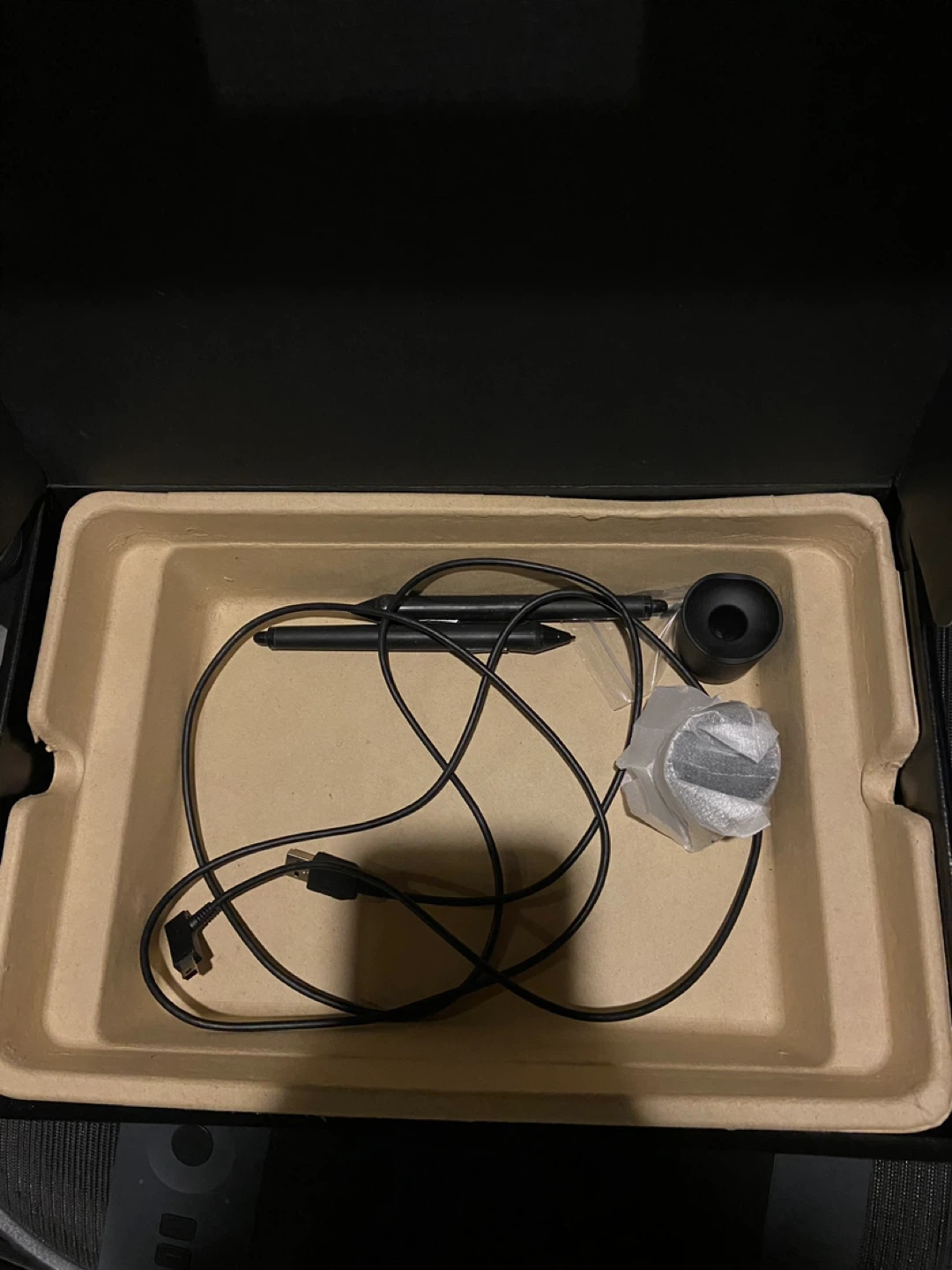 Wacom Intuos Pro Pen Tablet - photo 3