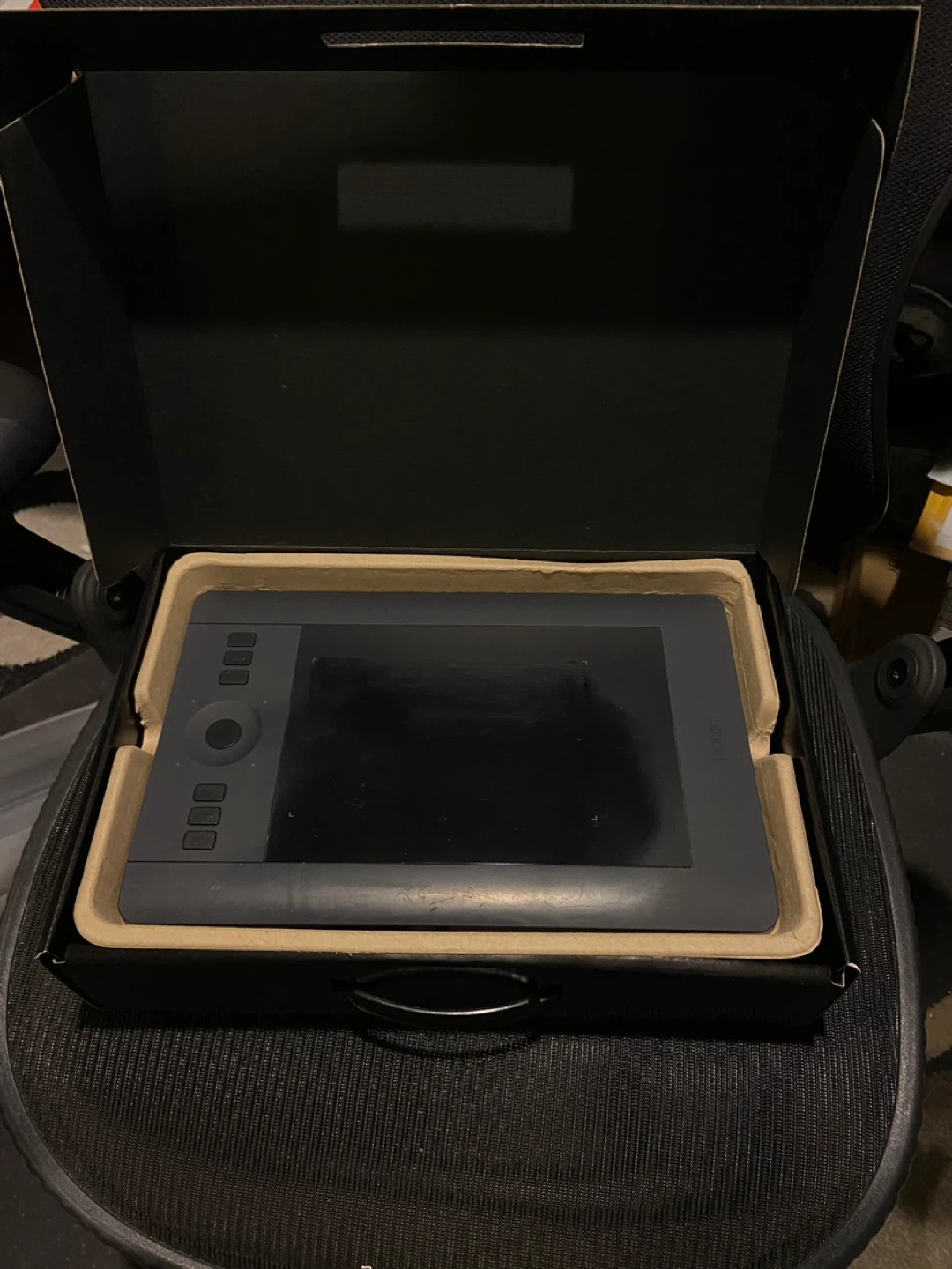 Wacom Intuos Pro Pen Tablet