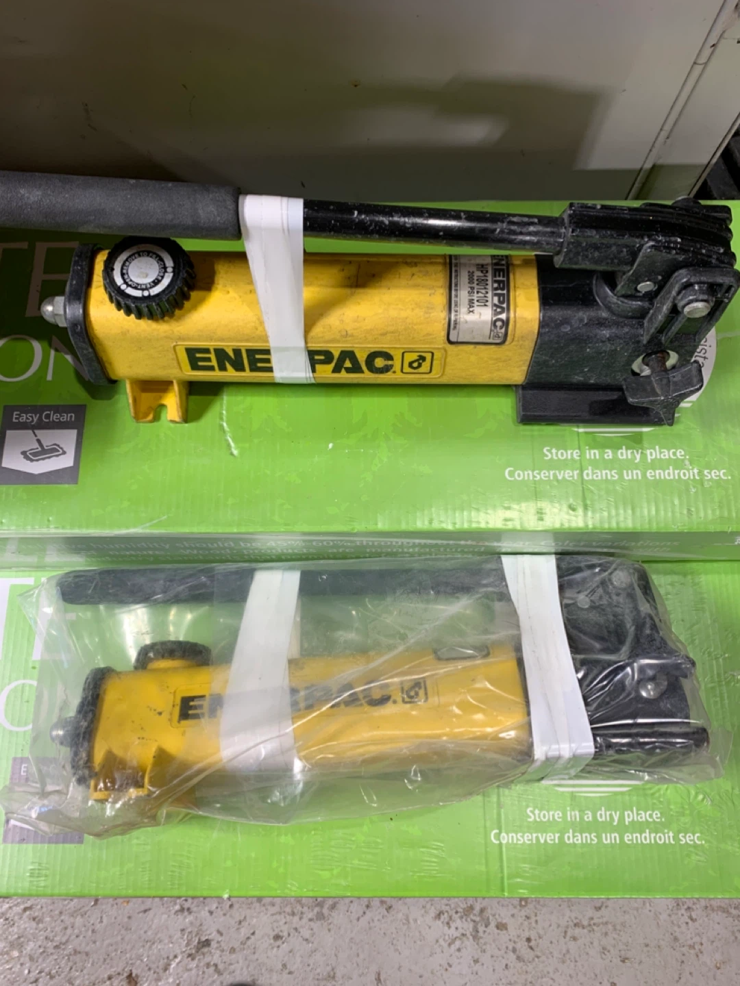 Enerpac  Hydraulic Hand Pumps - photo 2