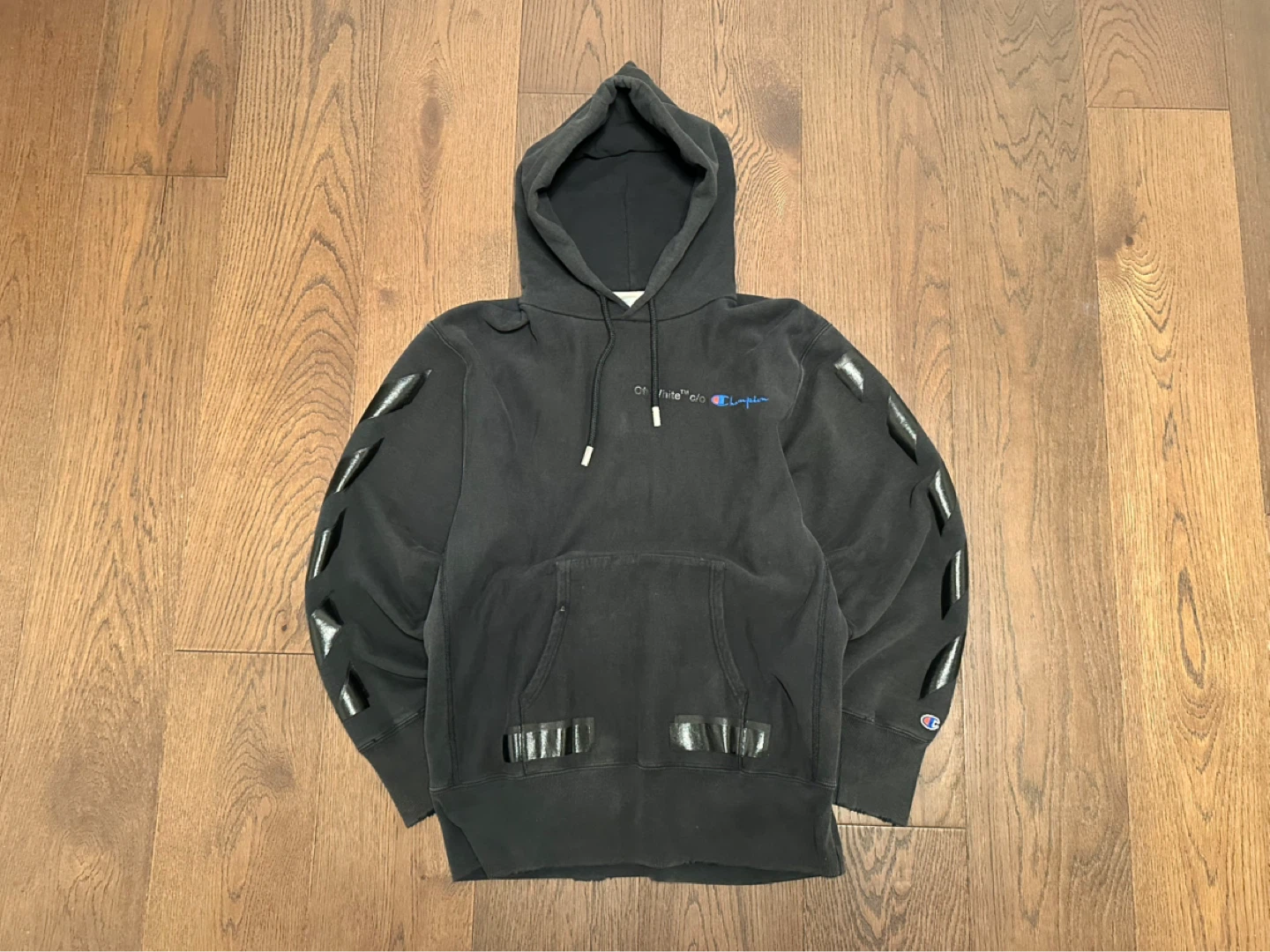 OFF-WHITE x Champion Black Hoodie