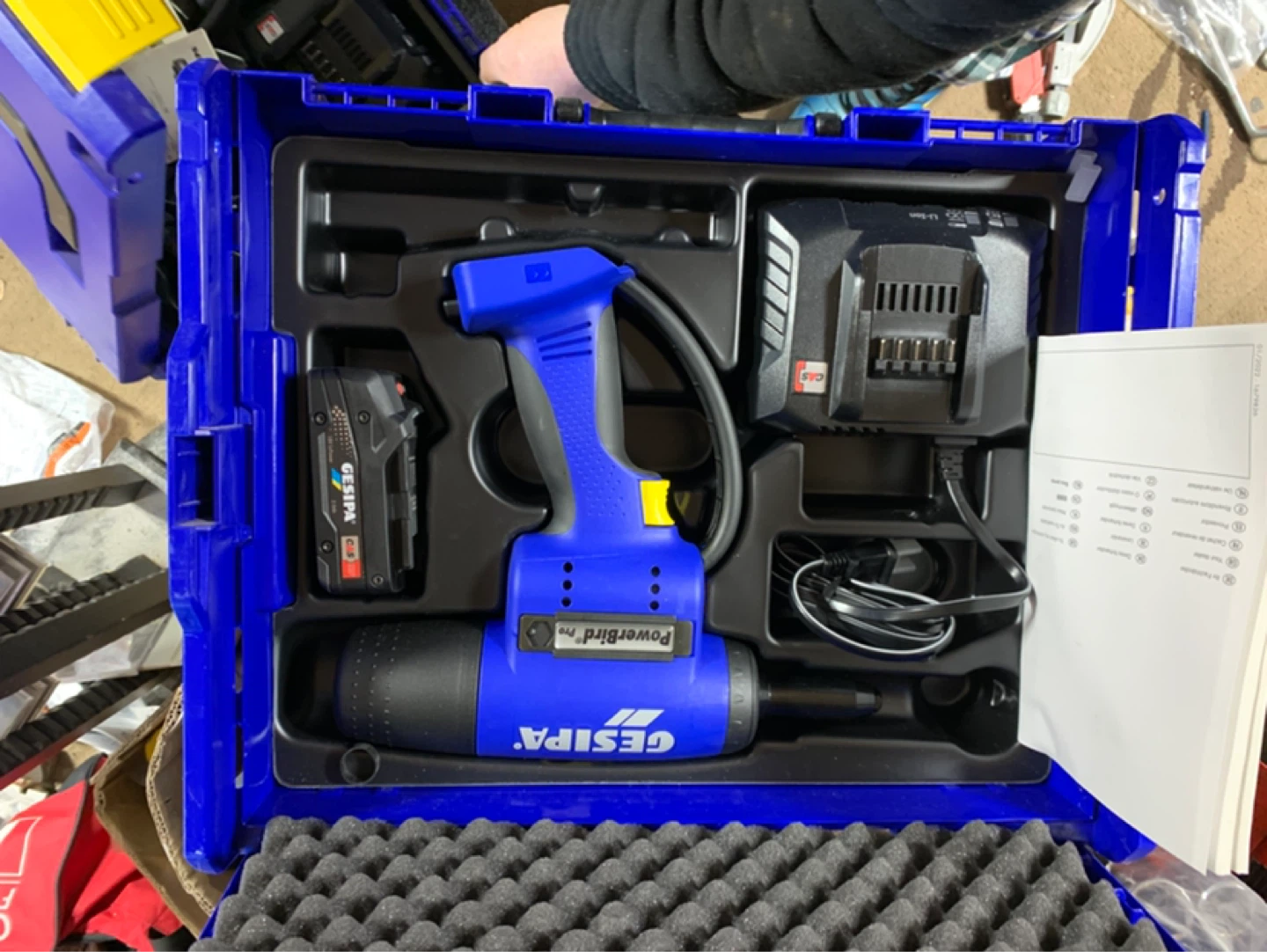 Gesipa Powerbird Pro Rivet Guns - photo 3
