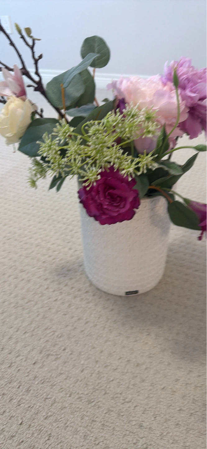 DKNY White Textured Faux Flower Arrangement - photo 2