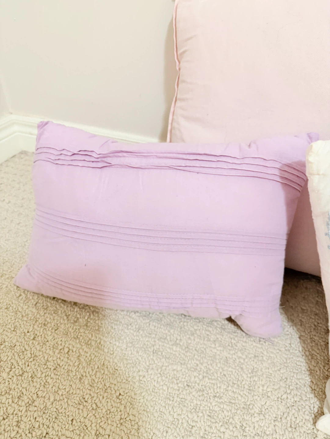 Set of 3 Decorative Throw Pillows - photo 3